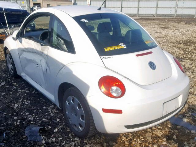 3VWPW3AGXAM020228 - 2010 VOLKSWAGEN NEW BEETLE თეთრი ფოტო 3