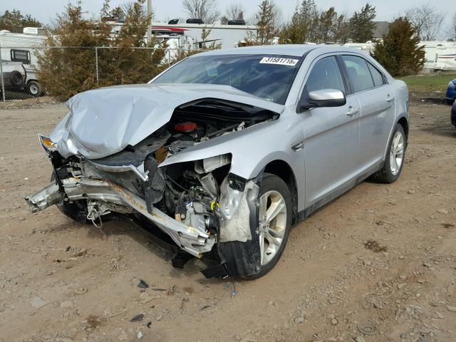 1FAHP2H84FG154768 - 2015 FORD TAURUS SEL SILVER photo 2