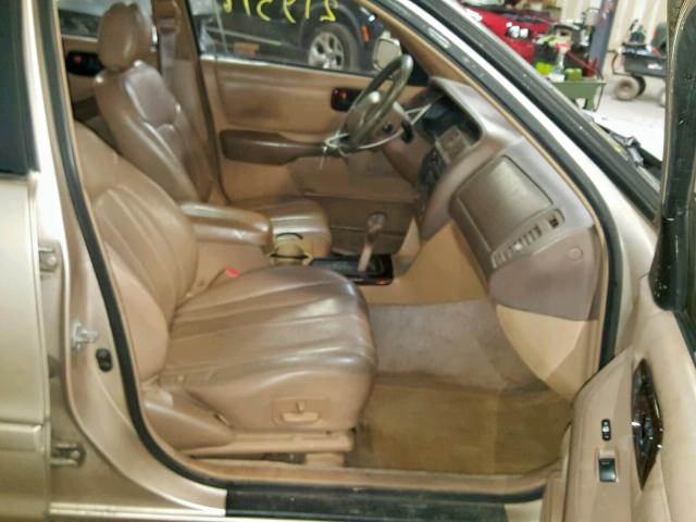 4T1GB11E0SU053636 - 1995 TOYOTA AVALON XLS TAN photo 5