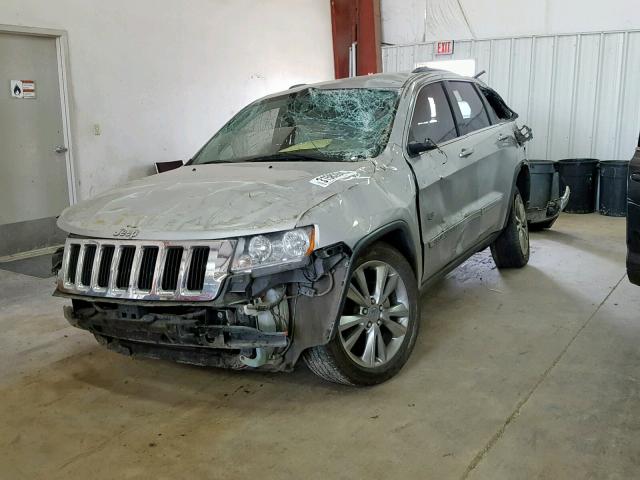 1J4RS4GG4BC676572 - 2011 JEEP GRAND CHER SILVER photo 2