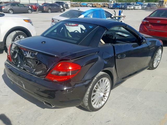 WDBWK58F59F210810 - 2009 MERCEDES-BENZ SLK 350 BLACK photo 4