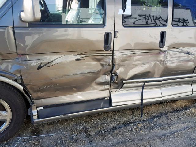 1GDFG15T641156666 - 2004 GMC SAVANA RV BROWN photo 10