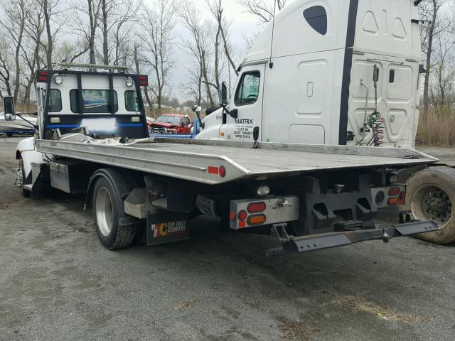 2NKHHM6X09M252448 - 2009 KENWORTH CONSTRUCTI WHITE photo 3