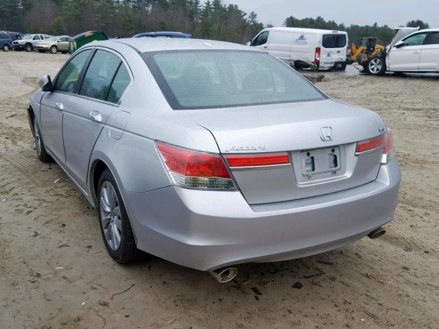 1HGCP3F83CA033047 - 2012 HONDA ACCORD EXL SILVER photo 3