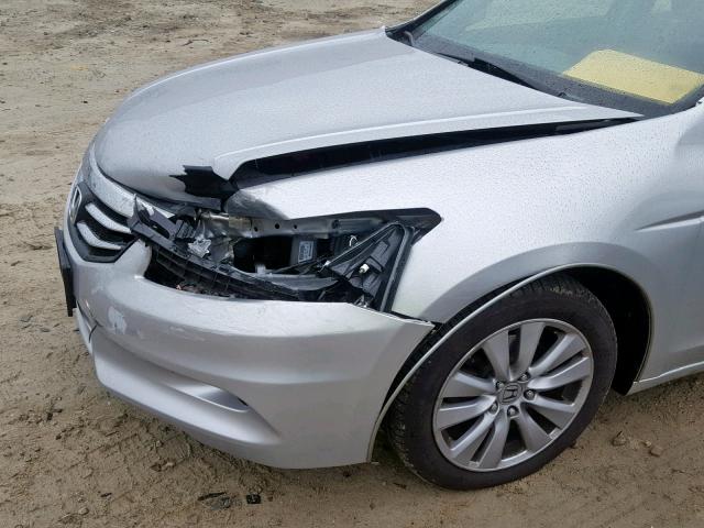 1HGCP3F83CA033047 - 2012 HONDA ACCORD EXL SILVER photo 9