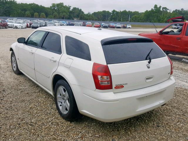 2D4FV47V16H510983 - 2006 DODGE MAGNUM SXT WHITE photo 3