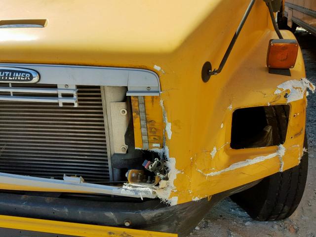 4UZAAXDC06CV02170 - 2006 FREIGHTLINER CHASSIS FS YELLOW photo 9