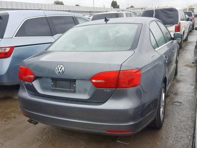 3VWLL7AJ5DM405629 - 2013 VOLKSWAGEN JETTA TDI GRAY photo 4