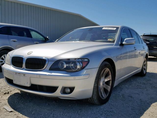 WBAHL83536DT02512 - 2006 BMW 750 I SILVER photo 2