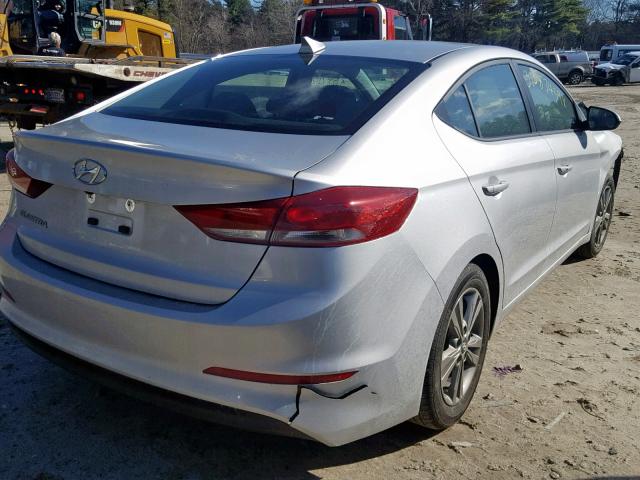 5NPD84LF6JH390317 - 2018 HYUNDAI ELANTRA SE GRAY photo 4