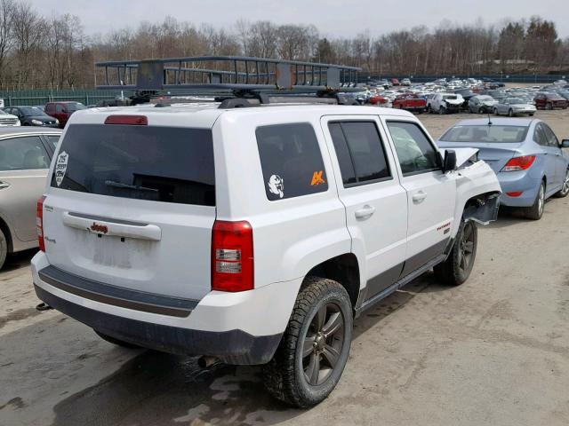 1C4NJRBB2GD692805 - 2016 JEEP PATRIOT SP WHITE photo 4