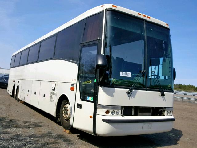 YE2TC12B3Y2043875 - 2000 VAN HOOL T2100 WHITE photo 1