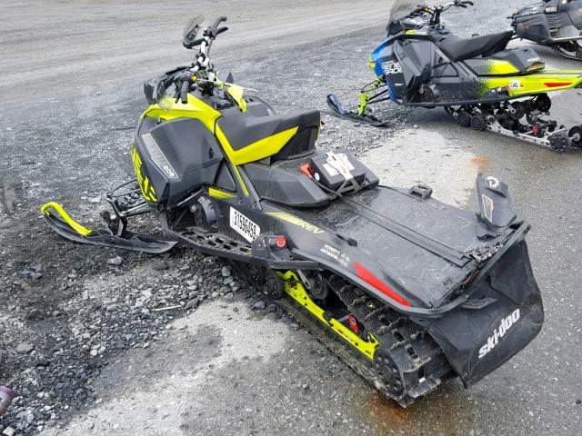 2BPSUWJM9JV000045 - 2018 SKI DOO RENEGADE GREEN photo 3