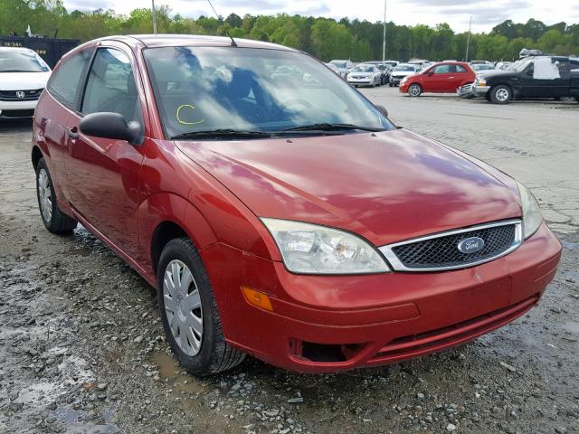 3FAFP31N35R147895 - 2005 FORD FOCUS ZX3 RED photo 1