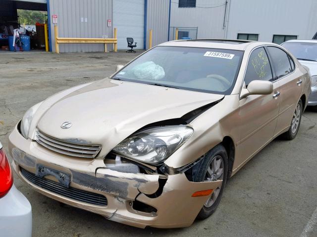 JTHBF30G820061197 - 2002 LEXUS ES 300 GOLD photo 2