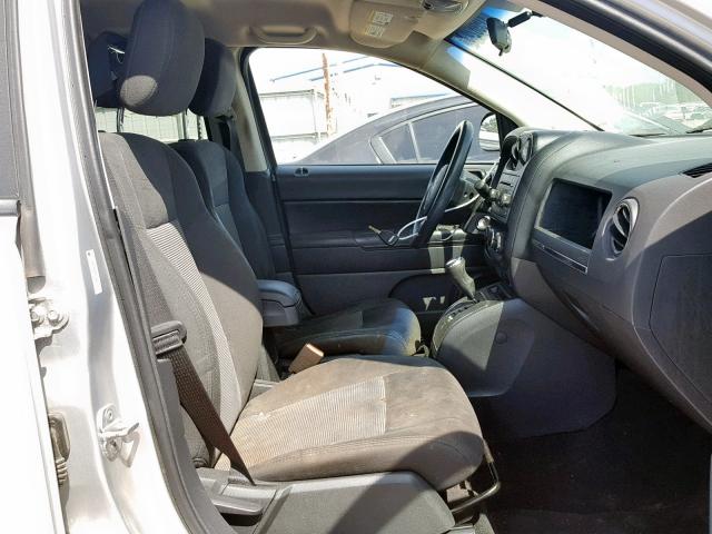 1J4NT1FA6BD213401 - 2011 JEEP COMPASS SP Күміс фото 5