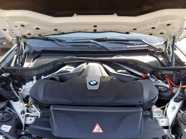 5UXKR6C55H0J84208 - 2017 BMW X5 XDRIVE5 WHITE photo 7