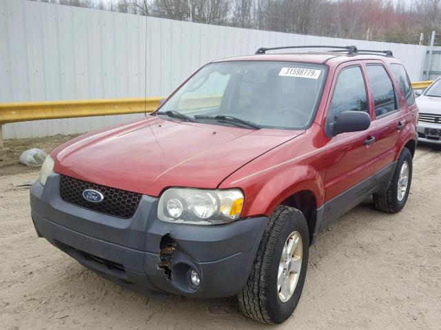1FMYU93125KB23063 - 2005 FORD ESCAPE XLT RED photo 2