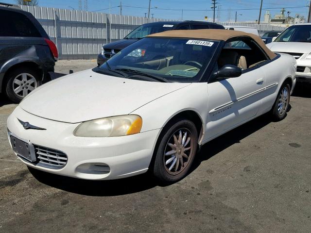 1C3EL45U51N673911 - 2001 CHRYSLER SEBRING LX WHITE photo 2