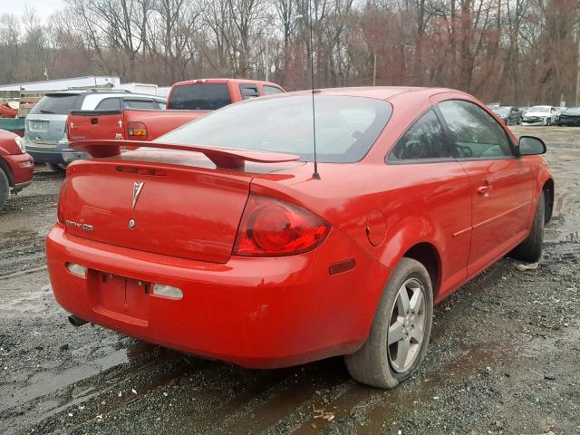 1G2AL15F477281742 - 2007 PONTIAC G5 RED photo 4