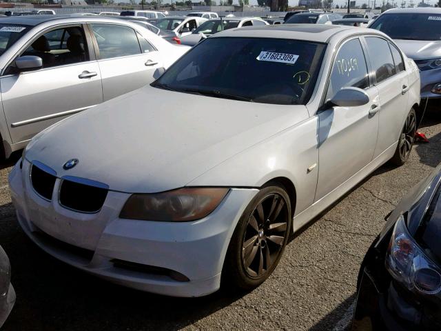 WBAVC53588FZ84070 - 2008 BMW 328 I SULE WHITE photo 2