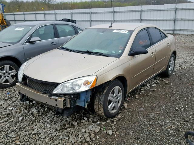 1G2ZF57B284176227 - 2008 PONTIAC G6 VALUE L GOLD photo 2