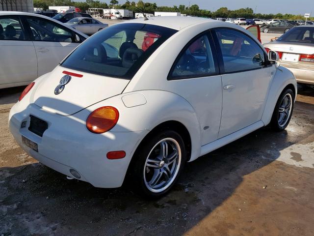 3VWCA21CXXM412669 - 1999 VOLKSWAGEN NEW BEETLE თეთრი ფოტო 4