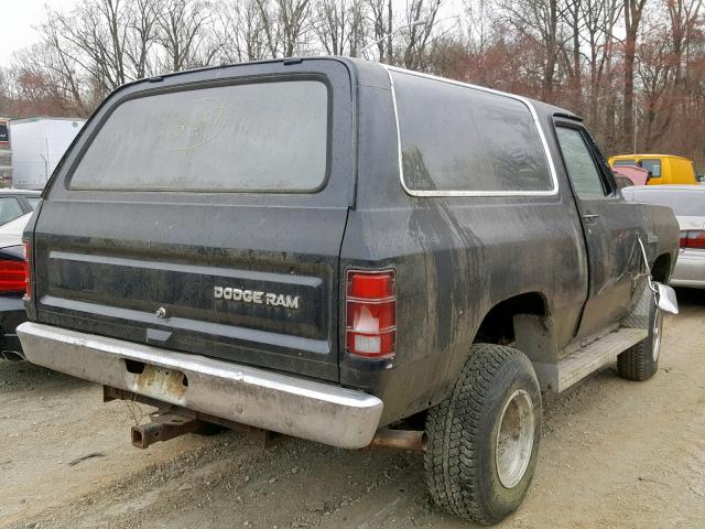 1B4HW12TXDS470994 - 1983 DODGE RAMCHARGER BLACK photo 4