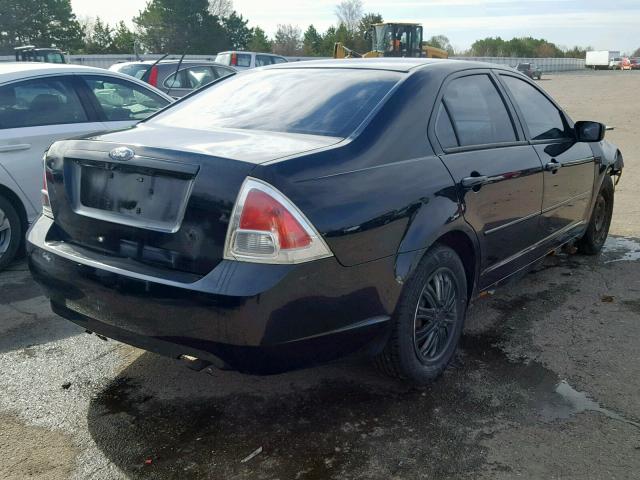 3FAFP06Z56R231745 - 2006 FORD FUSION S BLACK photo 4