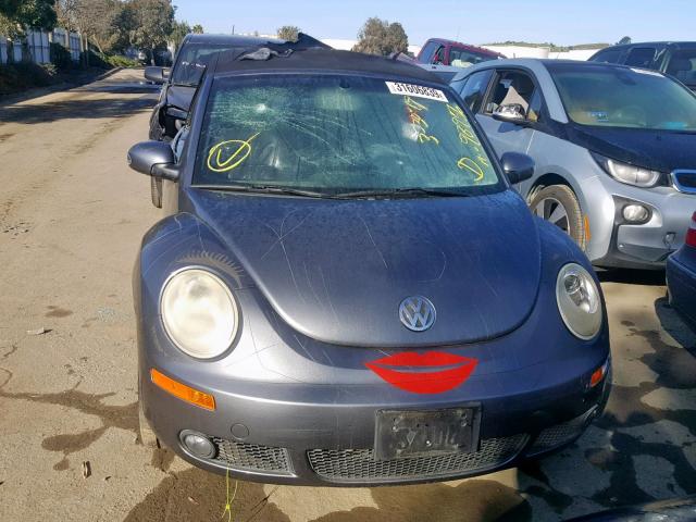 3VWSF31Y46M307543 - 2006 VOLKSWAGEN NEW BEETLE ნაცრისფერი ფოტო 9