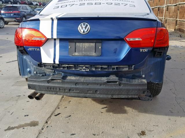 3VWLL7AJ2CM469285 - 2012 VOLKSWAGEN JETTA TDI BLUE photo 9