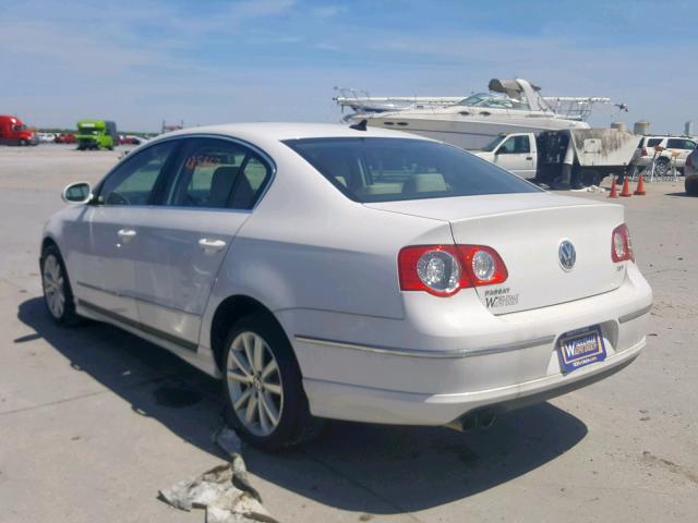 WVWJK7AN4AE139490 - 2010 VOLKSWAGEN PASSAT KOM WHITE photo 3