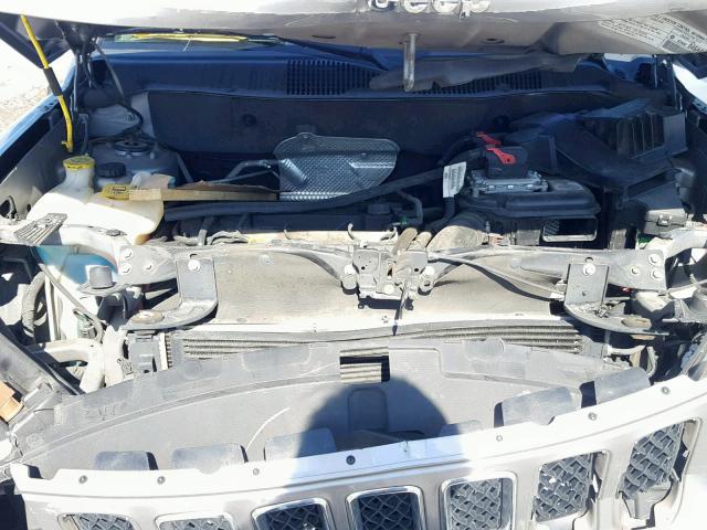 1C4NJCBA8ED882741 - 2014 JEEP COMPASS SP ვერცხლისფერი ფოტო 7