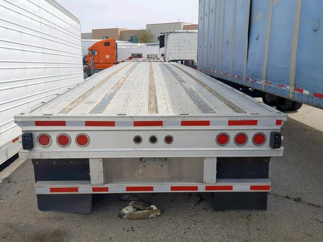 5DN1148255B000870 - 2005 OTHER TRAILER SILVER photo 5