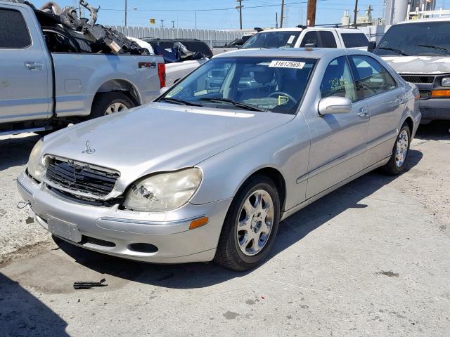 WDBNG75J2YA047319 - 2000 MERCEDES-BENZ S 500 SILVER photo 2