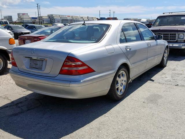 WDBNG75J2YA047319 - 2000 MERCEDES-BENZ S 500 SILVER photo 4