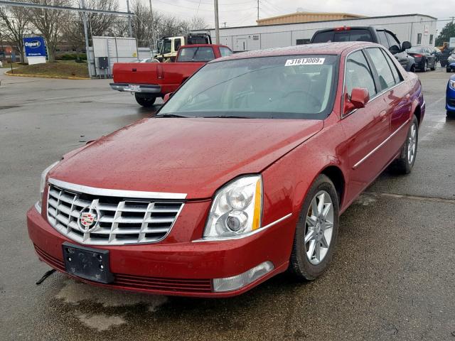 1G6KD5EY9AU128565 - 2010 CADILLAC DTS LUXURY RED photo 2