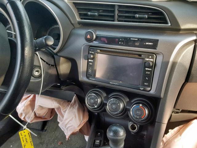 JTKJF5C72FJ003499 - 2015 TOYOTA SCION TC GRAY photo 9