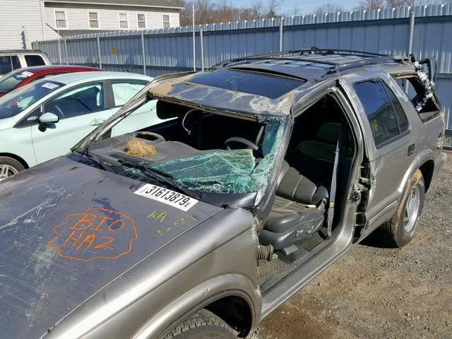 1GNDT13W0Y2259254 - 2000 CHEVROLET BLAZER TAN photo 9