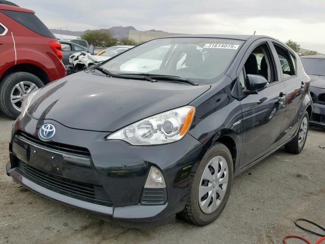 JTDKDTB36E1566820 - 2014 TOYOTA PRIUS C BLACK photo 2