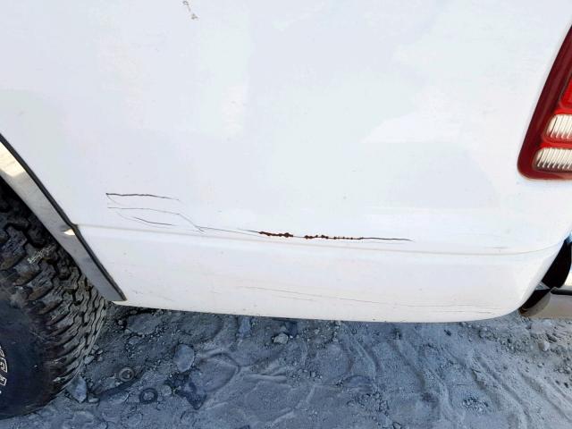 1B7GL2AN4YS606770 - 2000 DODGE DAKOTA QUA WHITE photo 9