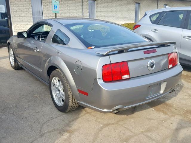 1ZVHT82H085115933 - 2008 FORD MUSTANG GT SILVER photo 3