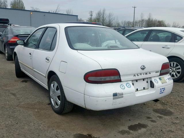 1N4BU31D6VC230833 - 1997 NISSAN ALTIMA XE WHITE photo 3