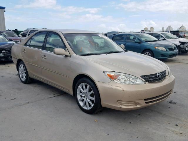 4T1BE32K42U611568 - 2002 TOYOTA CAMRY LE GOLD photo 1