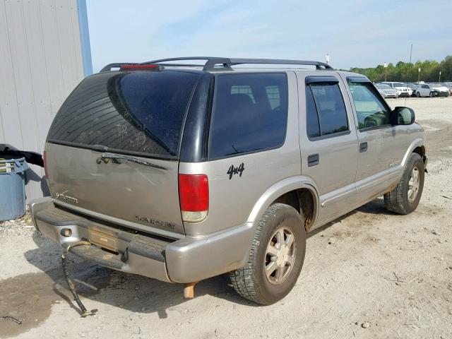 1GNDT13W52K228962 - 2002 CHEVROLET BLAZER TAN photo 4