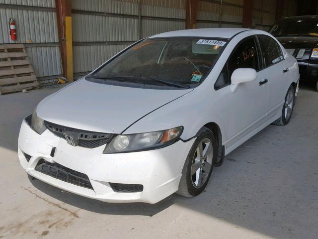 2HGFA16679H320113 - 2009 HONDA CIVIC LX-S WHITE photo 2