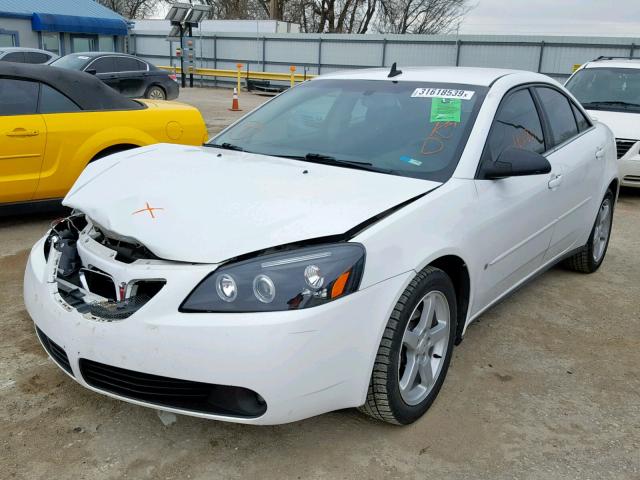 1G2ZH57N894107757 - 2009 PONTIAC G6 GT WHITE photo 2