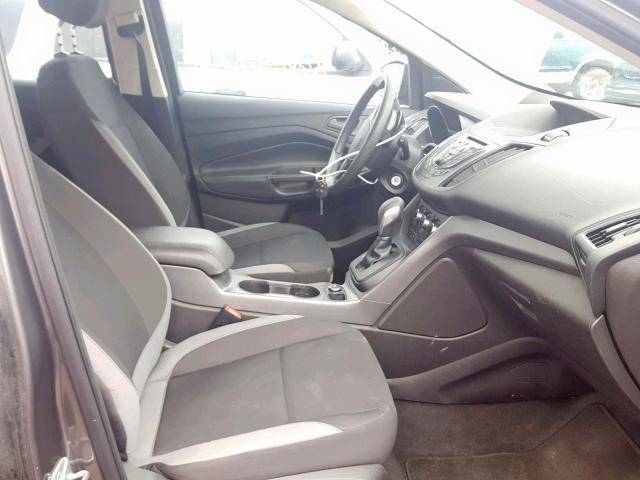 1FMCU0F76EUA82611 - 2014 FORD ESCAPE S GRAY photo 5