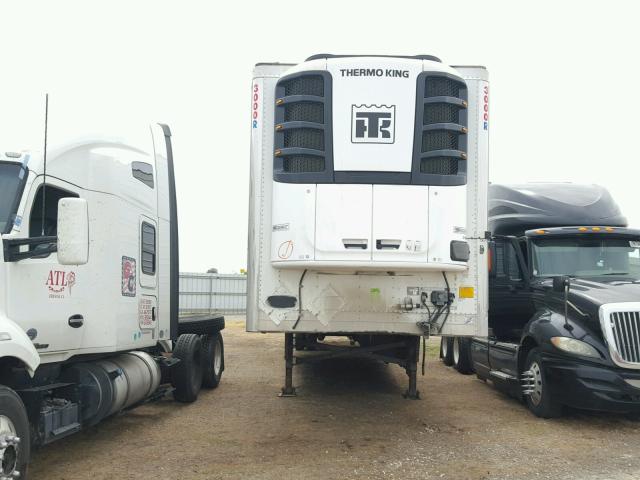 1UYVS2537BM072647 - 2011 UTILITY 3000R WHITE photo 2