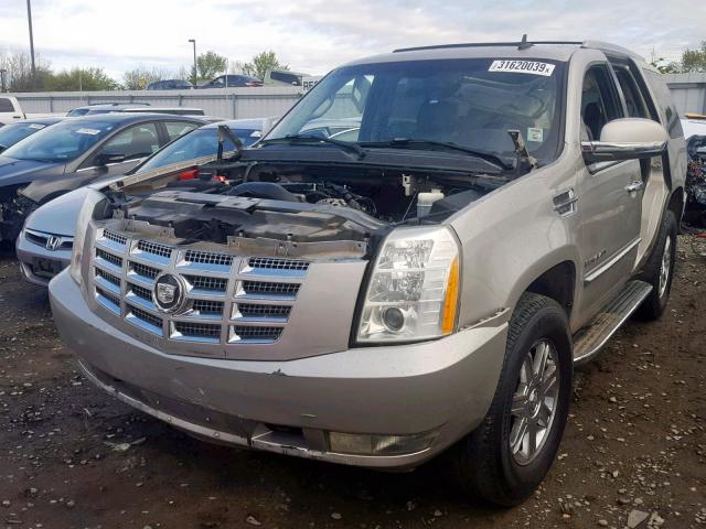 1GYFK63817R144939 - 2007 CADILLAC ESCALADE L BEIGE photo 2